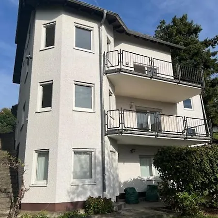 Gartenparadies Mit Rheinblick In Urbar