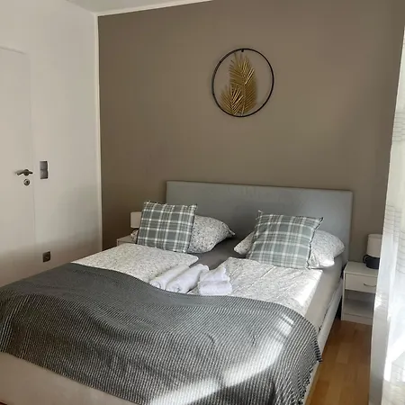 Appartement Gartenparadies Mit Rheinblick In Urbar