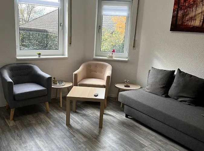 Gartenparadies Mit Rheinblick In Urbar * Urbar (Mayen-Koblenz)